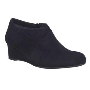 Impo Ginger Stretch Wedge Bootie - NWT